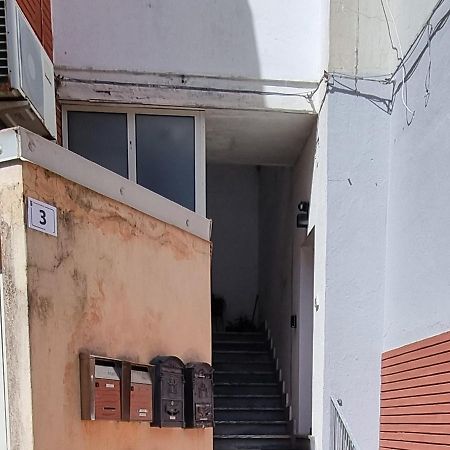 Black&White Guest House อีเกลเซียส ภายนอก รูปภาพ